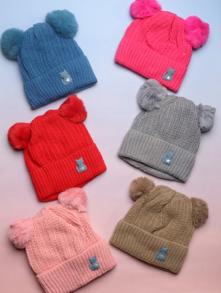 دزينة طواقي صوف مبطن طبقتين للأطفال.