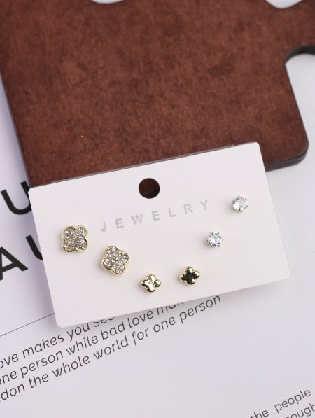 دزينة طقم حلق.