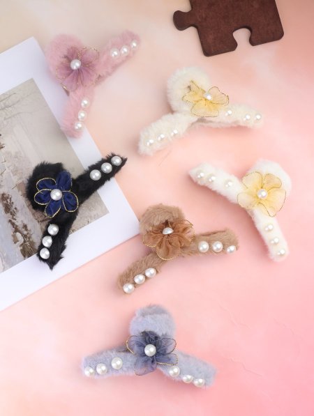 دزينة مشابك شعر فرو.