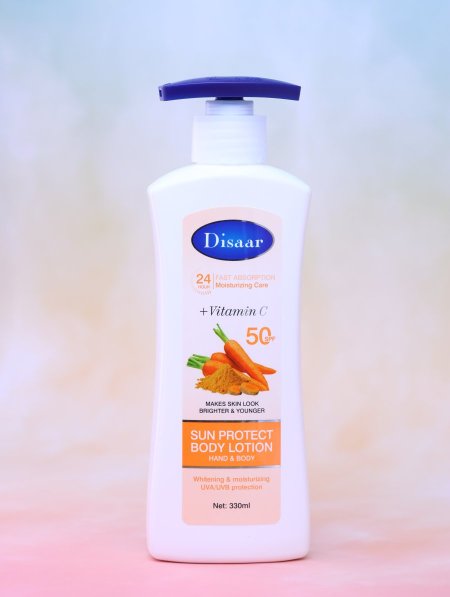مرطب يدين وجسم من DISAAR.
