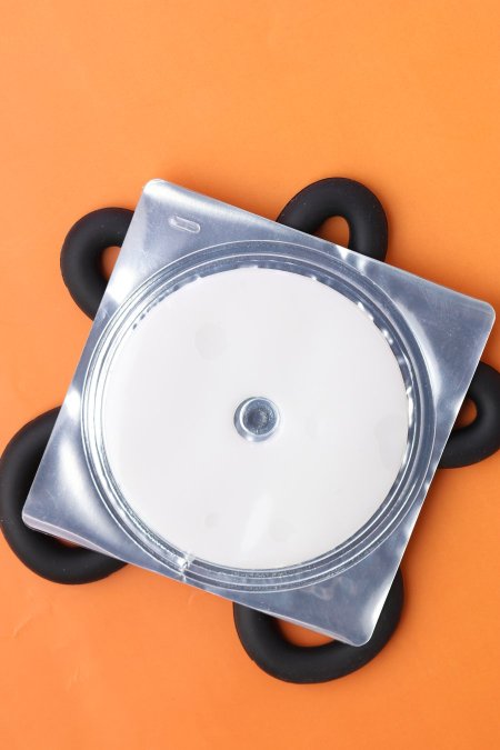 دزينة لصقات ثدي.