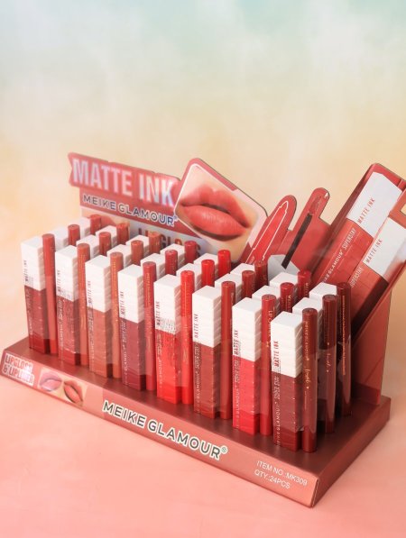 ستاند LIP GLOOS &LIP LINER.