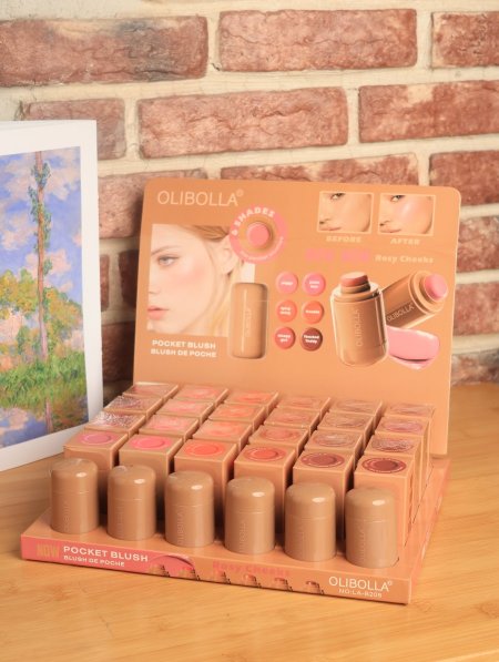 ستاند BLUSHER من OLIBOLLA.