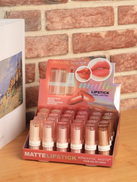 ستاند LIP STICK من OLIBOLLA