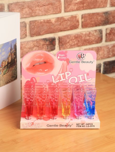 ستاند LIP OIL من GENTLE BEAUTY.