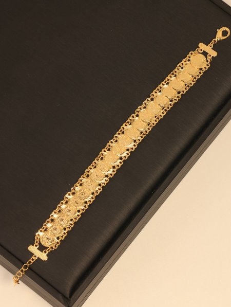 إسوارة ذهب روسي فاخرة مكفولة اللون.